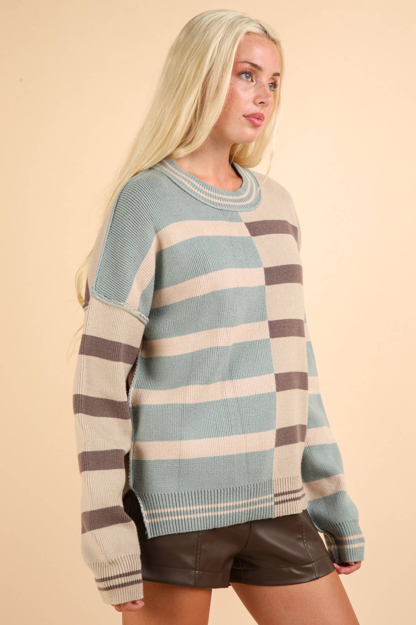 12W3185N-Color Block Oversized Striped Knit Sweater Top: ECRU / S-M-L/2-2-2
