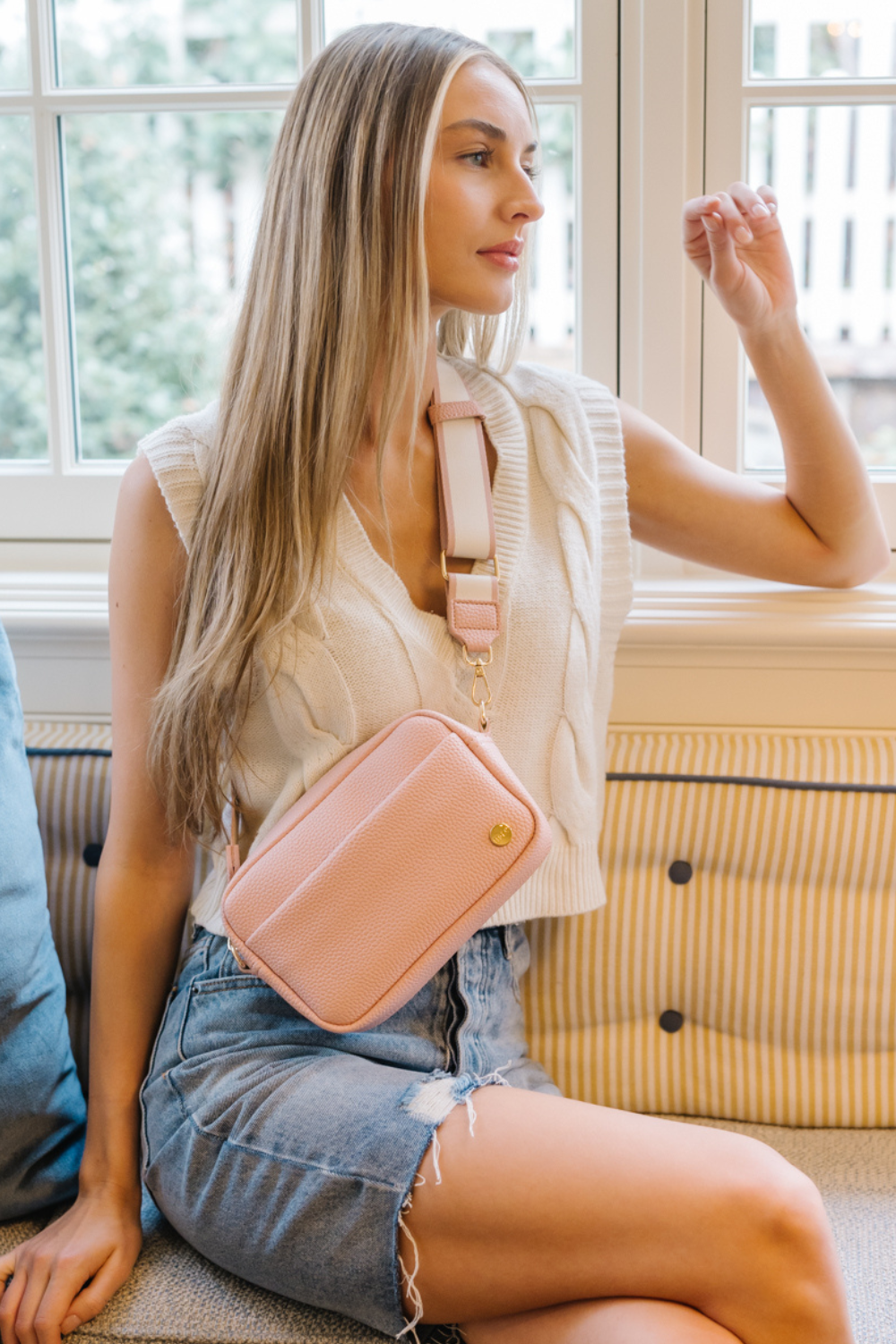 Willow Crossbody Belt Fanny Waist Sling Purse Bag: Light Camel