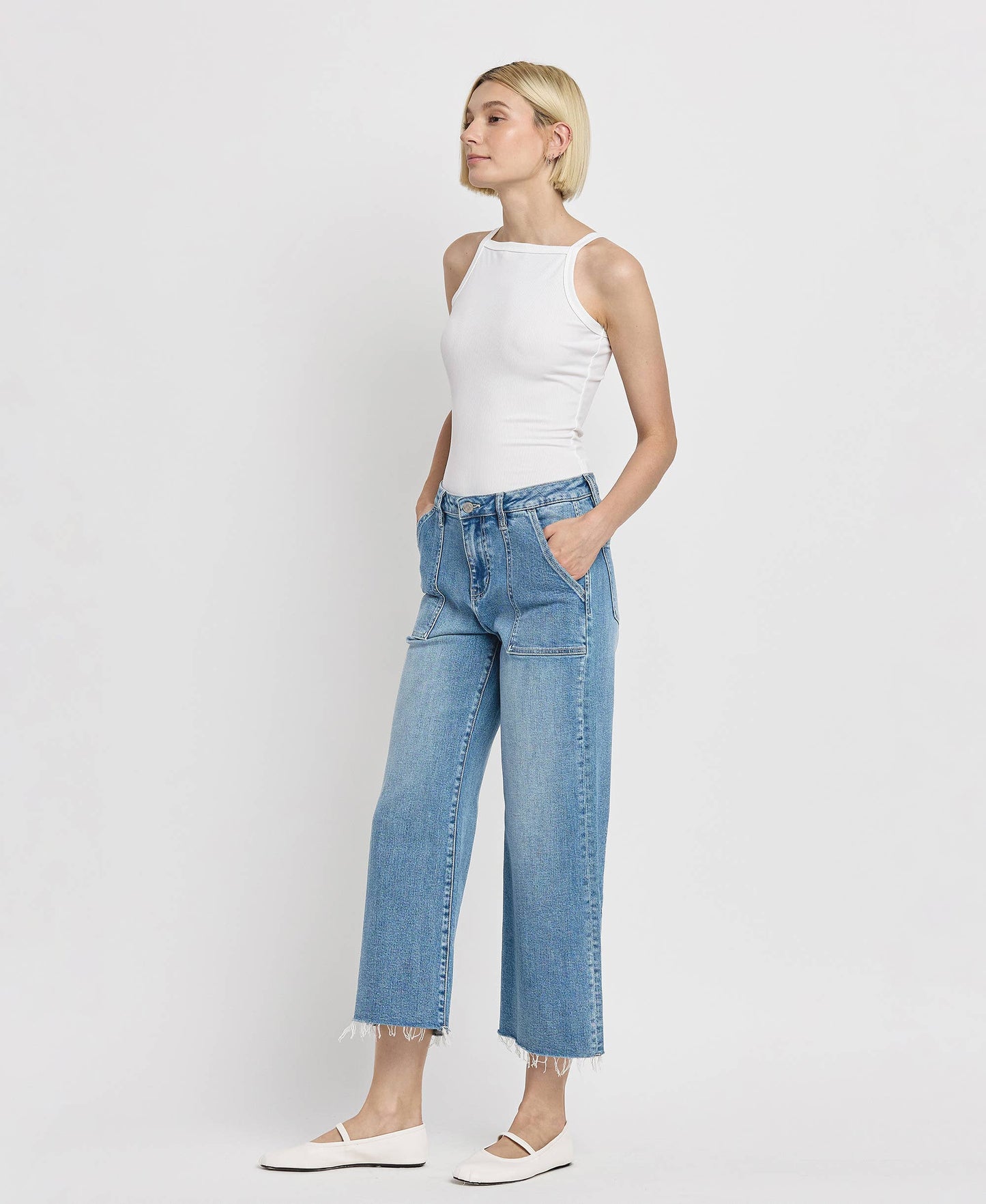 HIGH RISE CROP CARPENTER WIDE JEANS LV1439: SOLICITOUS / 30