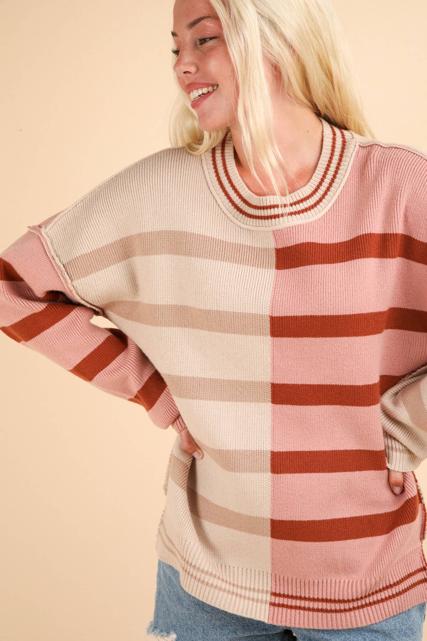 12W3185N-Color Block Oversized Striped Knit Sweater Top: ECRU / S-M-L/2-2-2