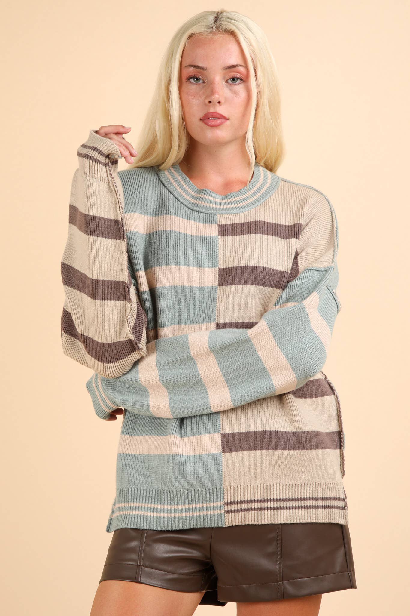 12W3185N-Color Block Oversized Striped Knit Sweater Top: ECRU / S-M-L/2-2-2