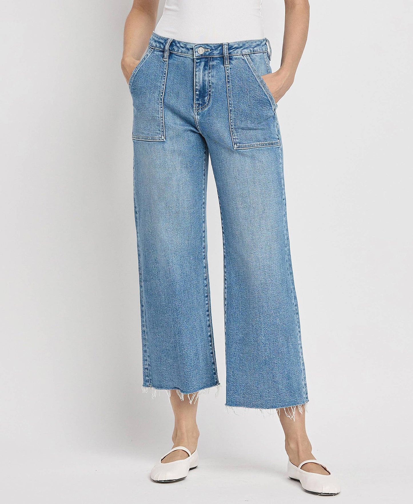 HIGH RISE CROP CARPENTER WIDE JEANS LV1439: SOLICITOUS / 30