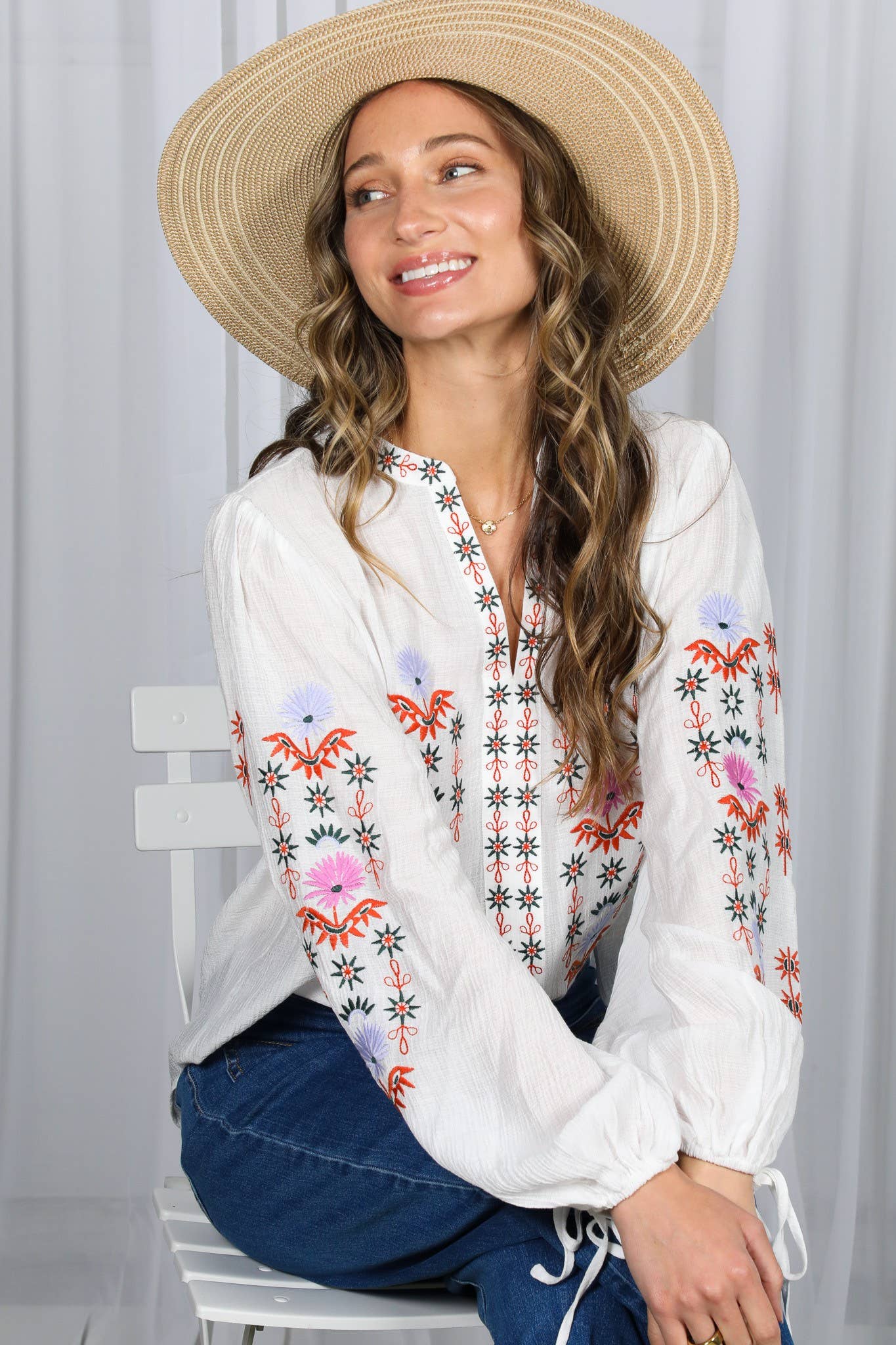 Vintage Embroidered Long Puff Blouse Top VT83003: Off White / L