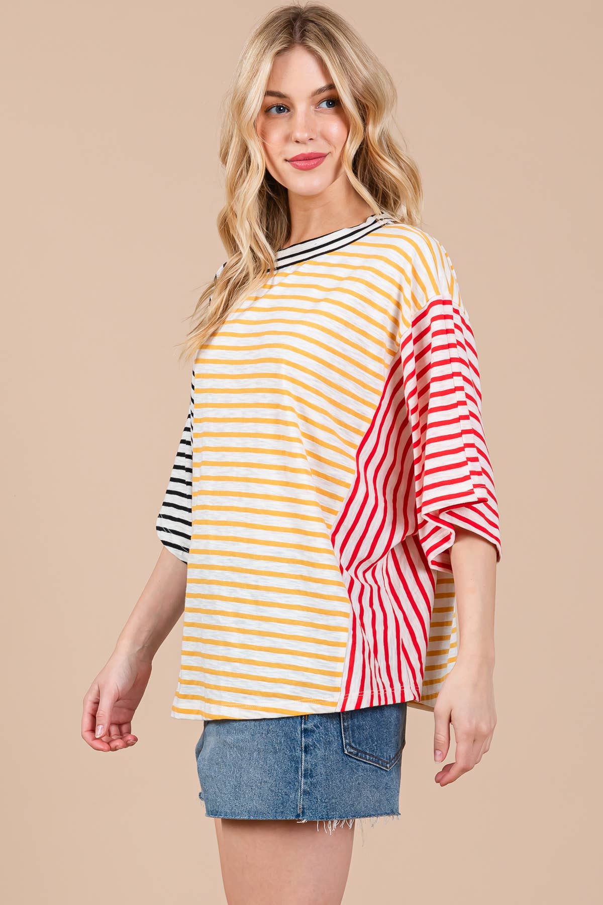 Contrast Striped Short Sleeve Top / TY12950STA : BLACK/YELLOW/RED / S-M-L (2-2-2)