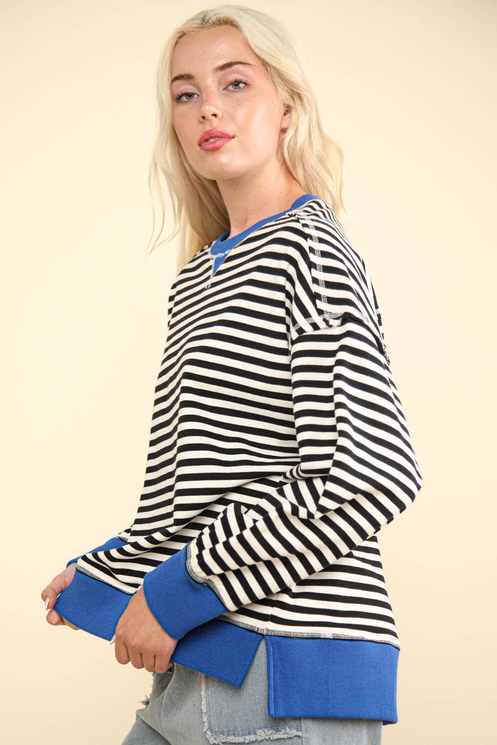 NT11927-Stripe Comfy Casual Oversized Knit Top: BLACK/WHITE / S-M-L/2-2-2