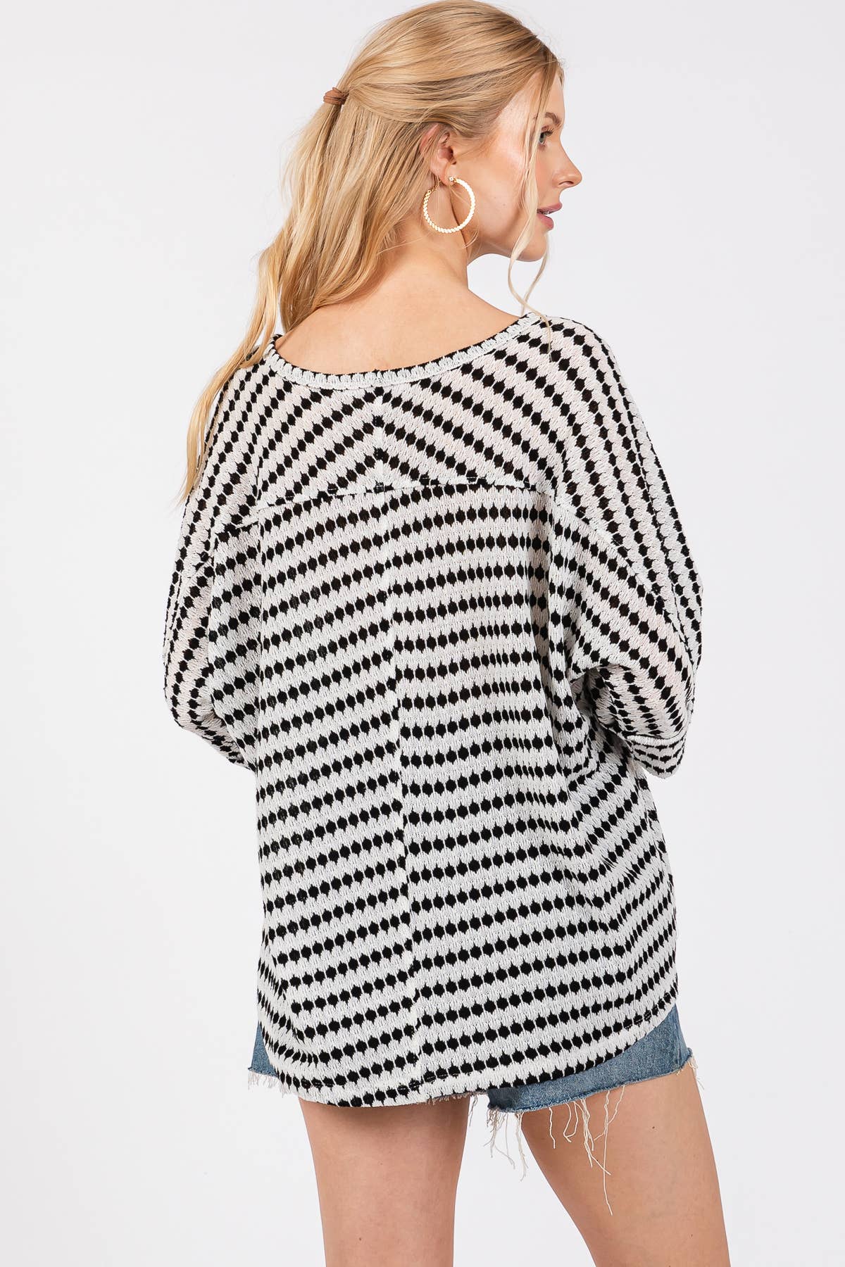 Knit Striped Round Neckline Top / TY12894SB: BLACK / S-M-L-XL (2-2-2-2)