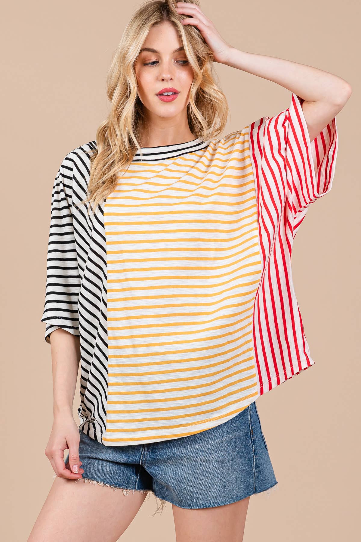 Contrast Striped Short Sleeve Top / TY12950STA : BLACK/YELLOW/RED / S-M-L (2-2-2)