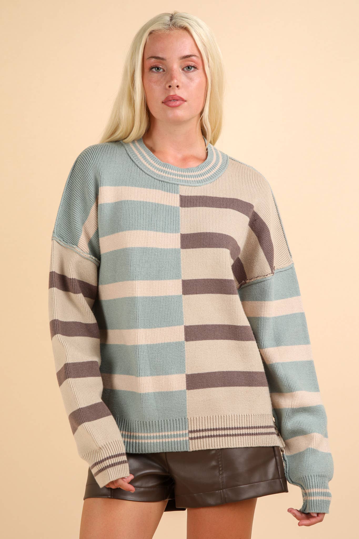 12W3185N-Color Block Oversized Striped Knit Sweater Top: ECRU / S-M-L/2-2-2