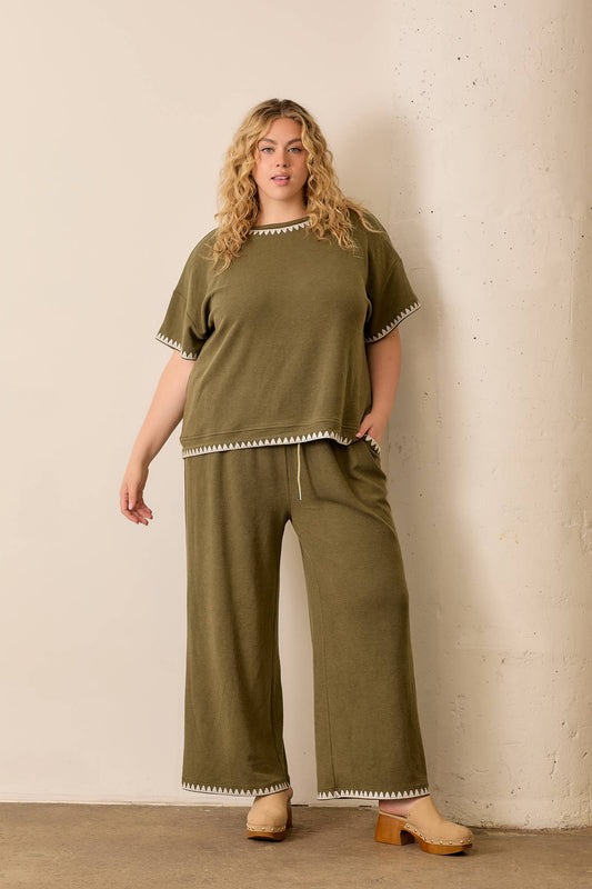 EMBROIDERED RIBBED ELASTIC WAIST PANT: OLIVE / 1X