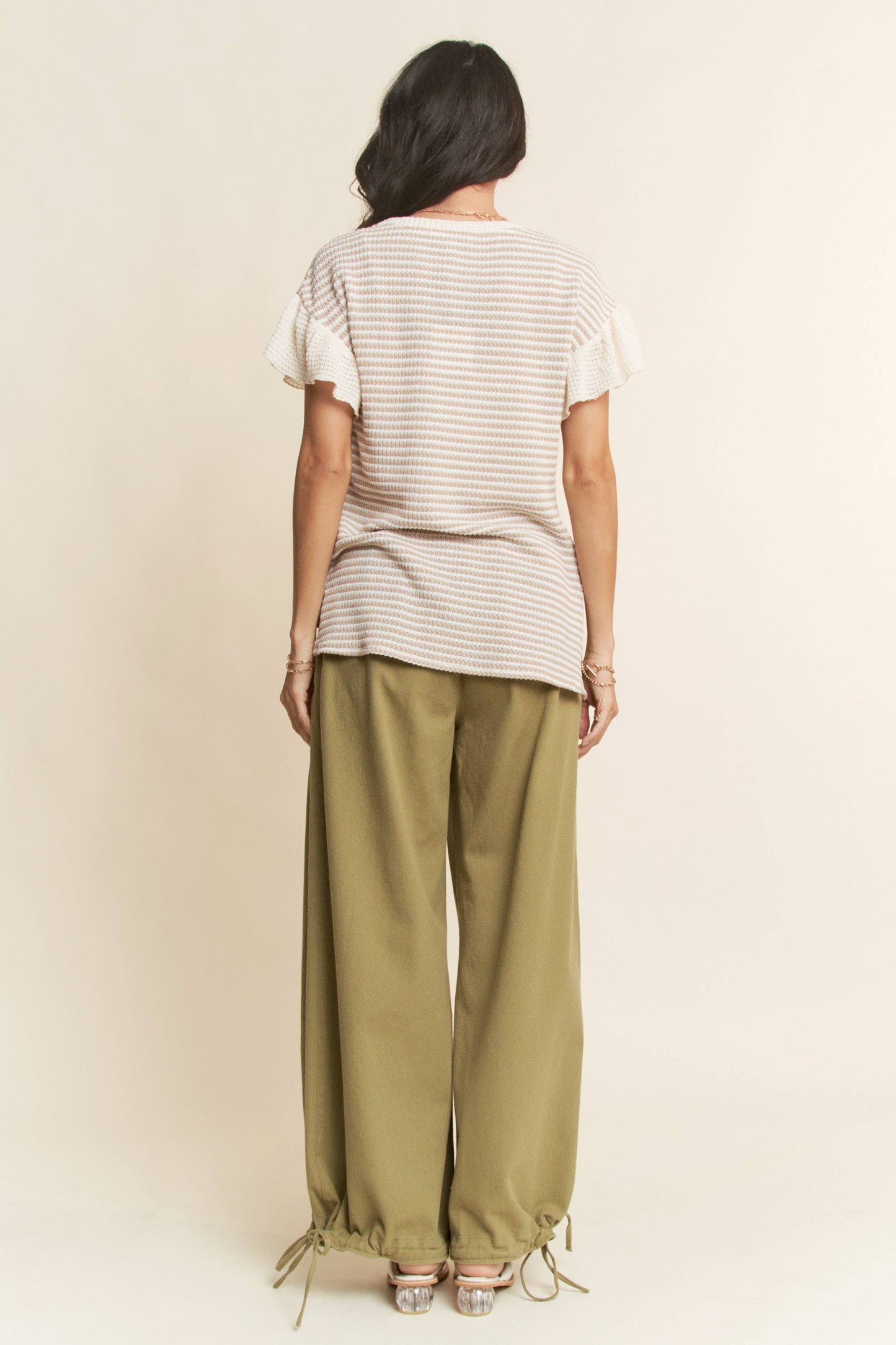 BOW TRIM WAFFLE KNIT COLOR BLOCK SHORT SLEEVE TOP: TAUPE MOCHA / L