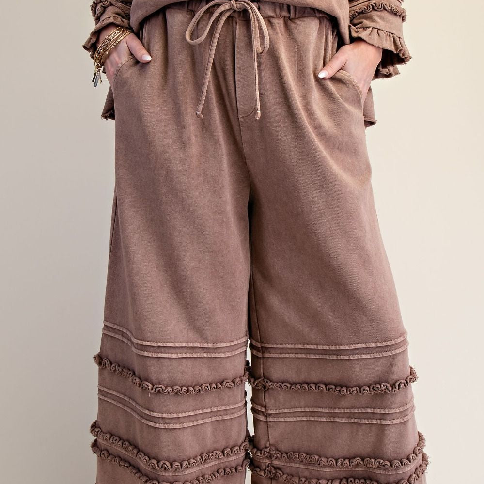 Cozy Cottage Ruffle Bottoms