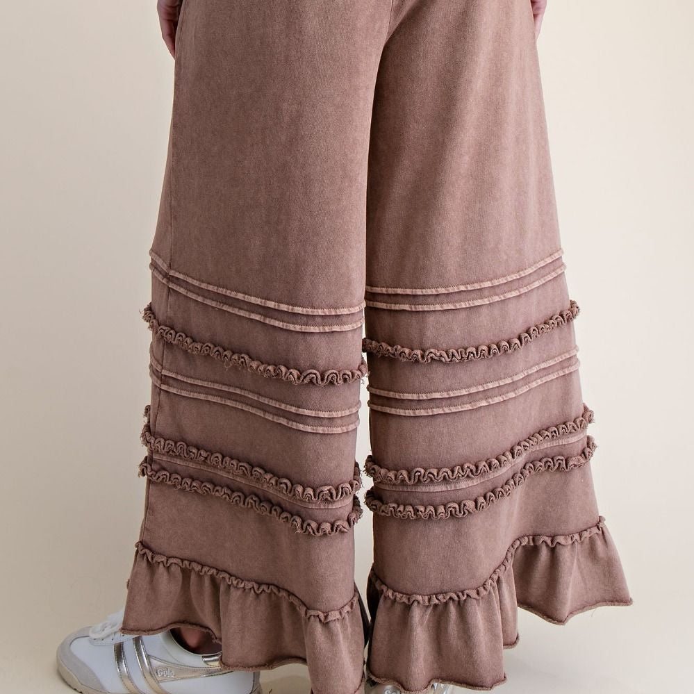 Cozy Cottage Ruffle Bottoms