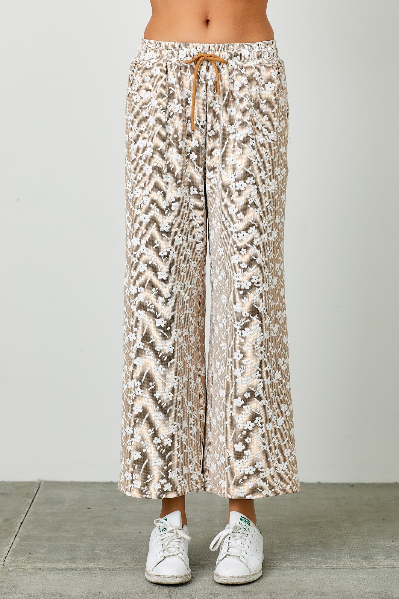 FLORAL KNIT JACQUARD PANTS