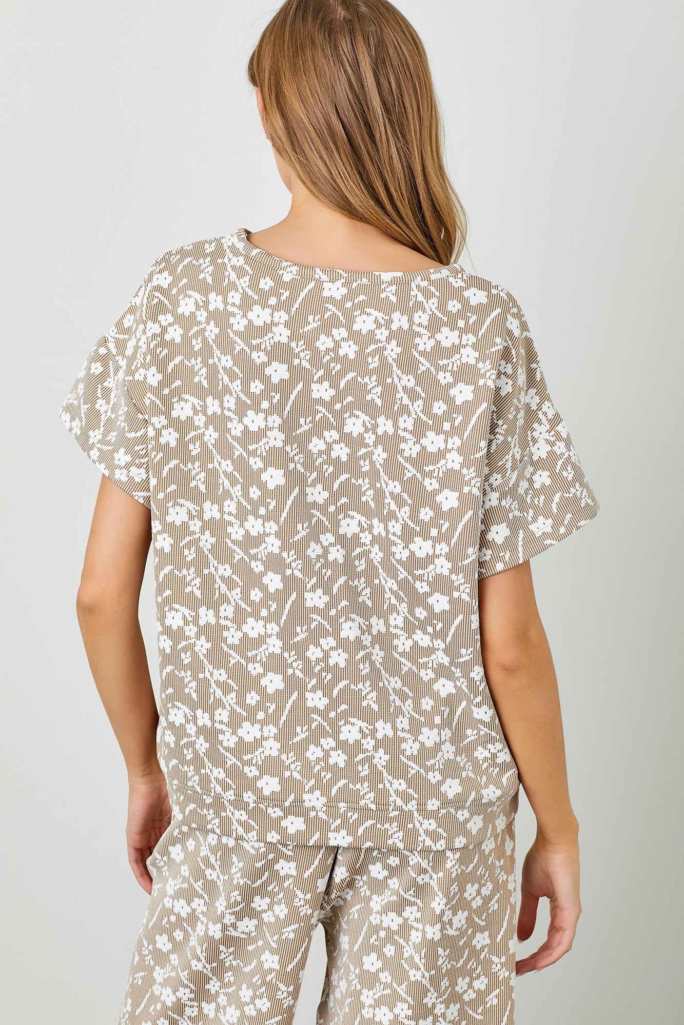 FLORAL KNIT JACQUARD TOP