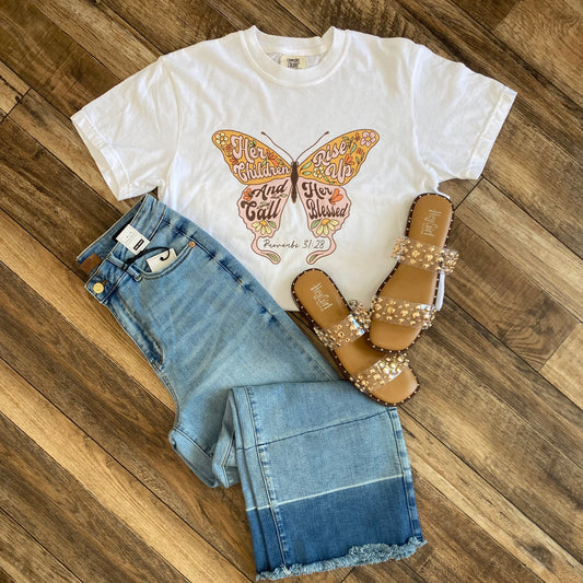 Fluttering Love Tee