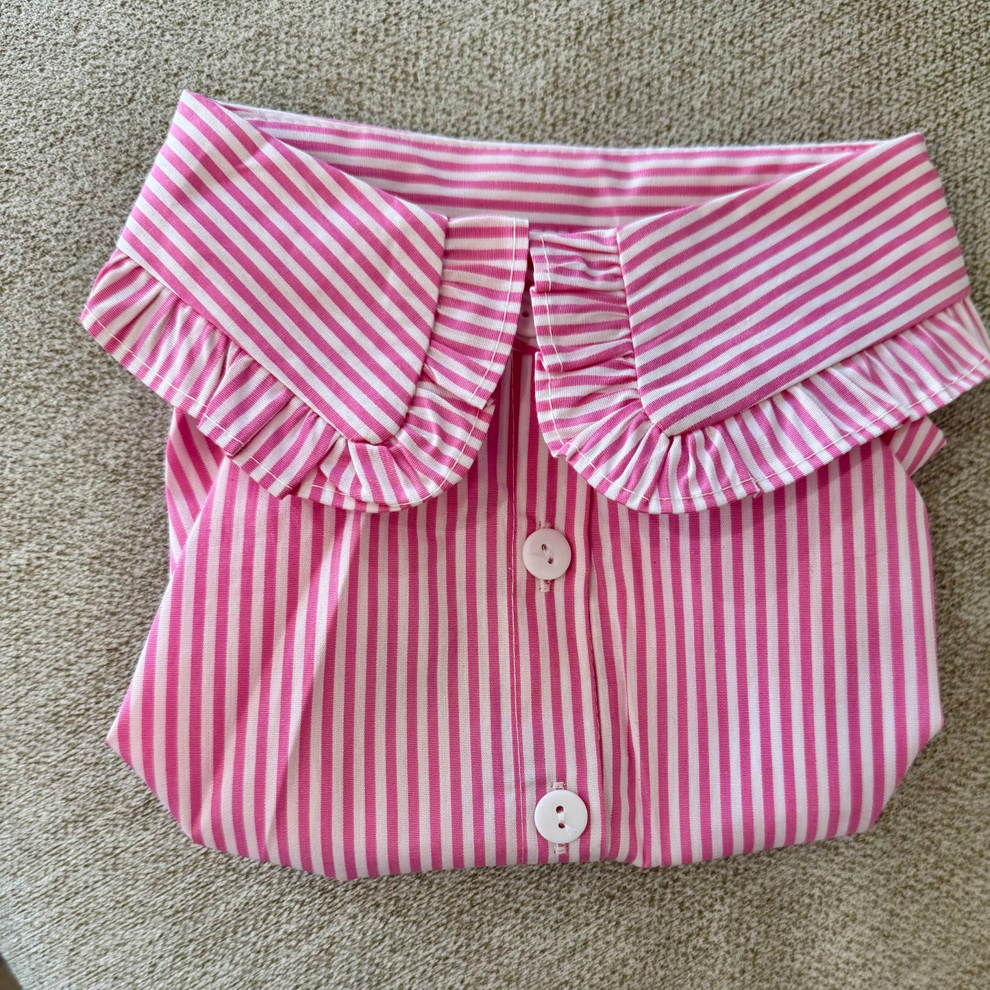 Ruffled Faux Collar
