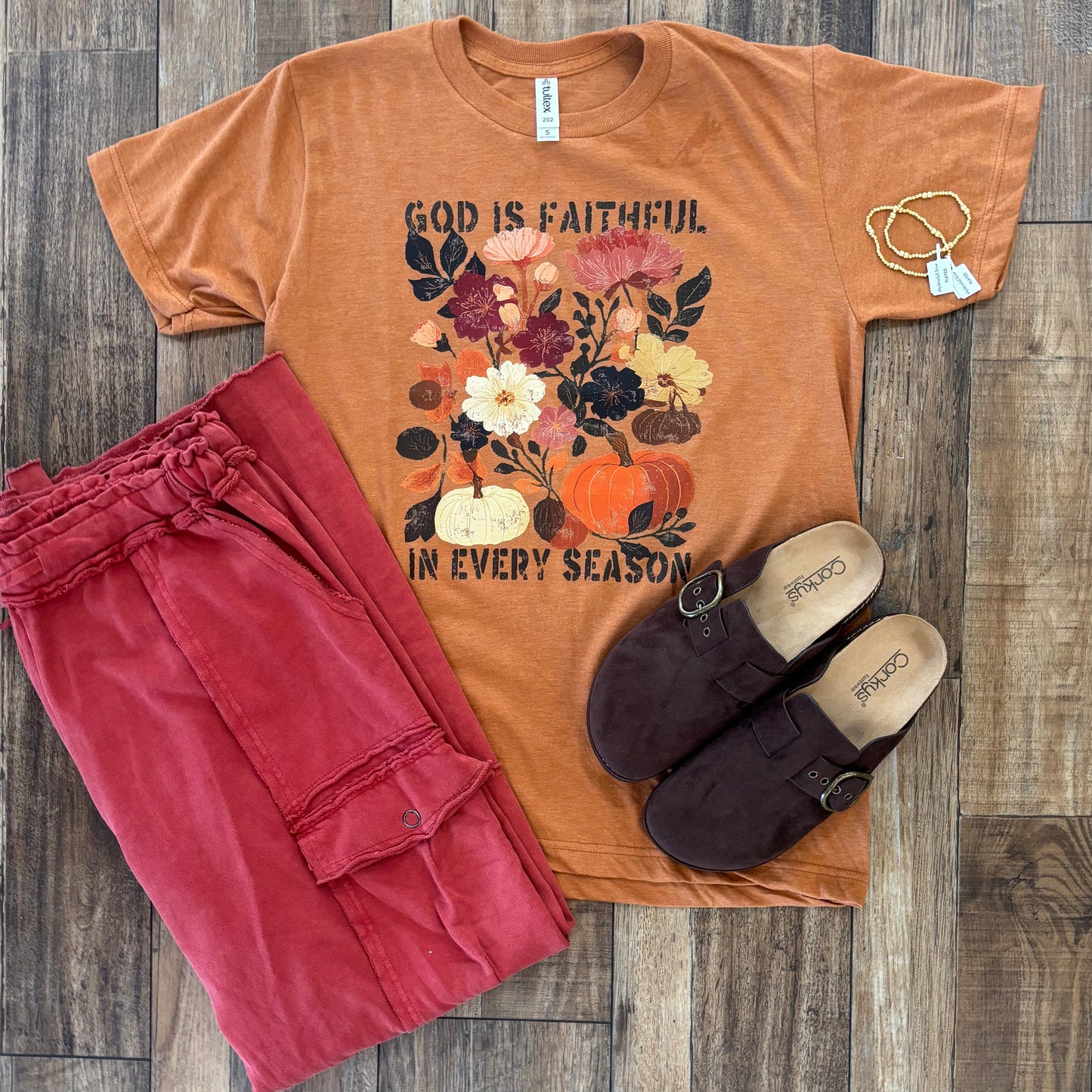 Faithful in Every Season Tee