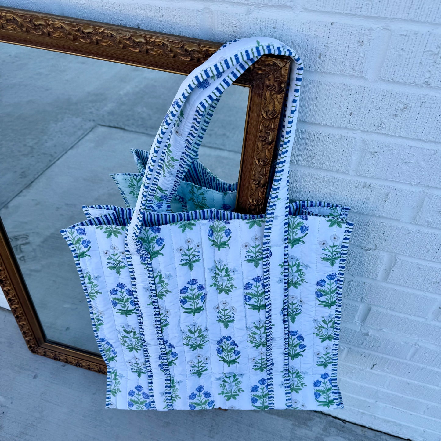 Kindred Carry Totes