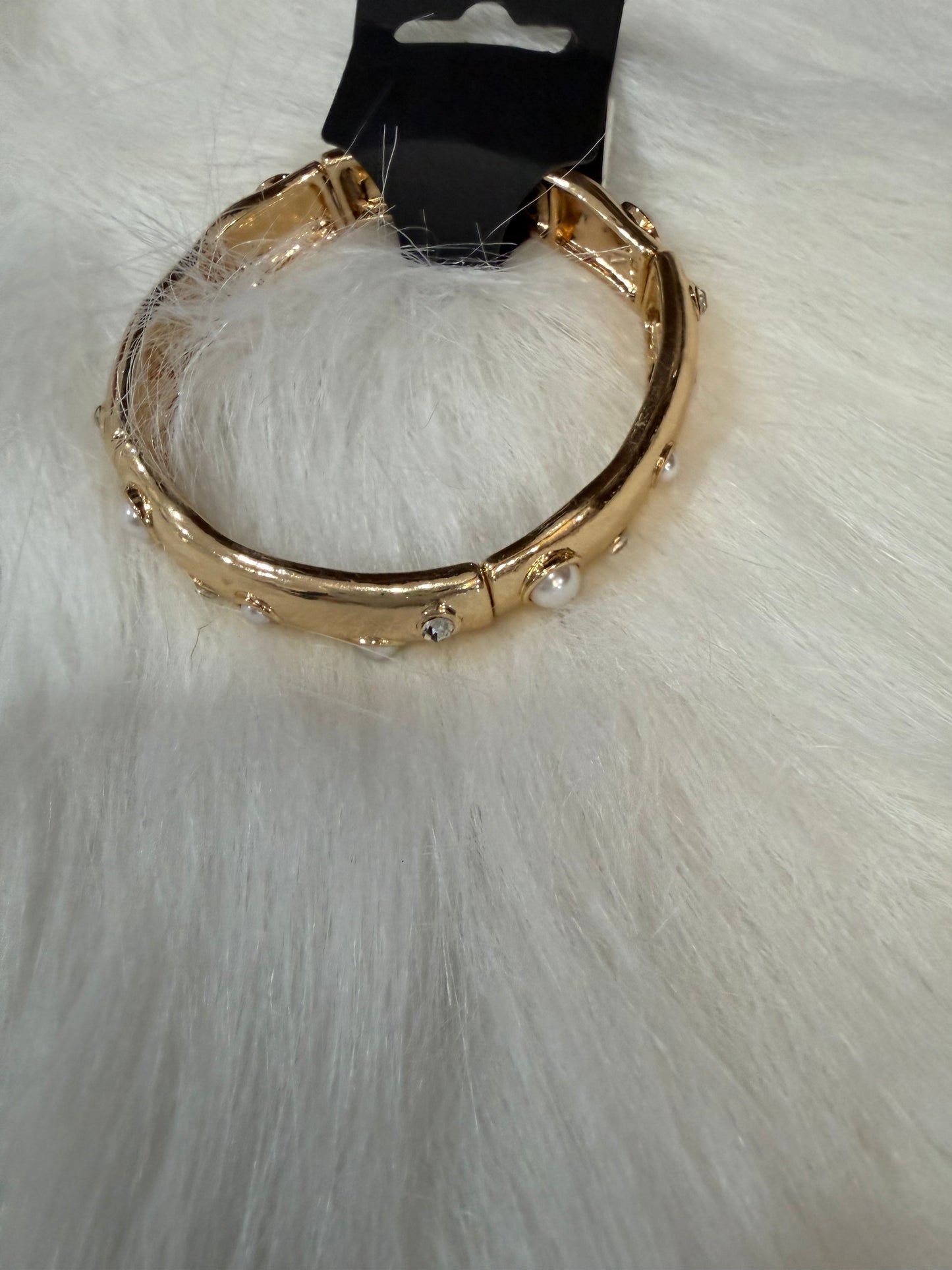 Pearl Spark Bracelet