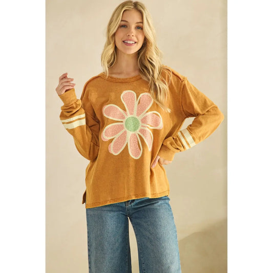 Retro Daisy Graphic Sweatshirt