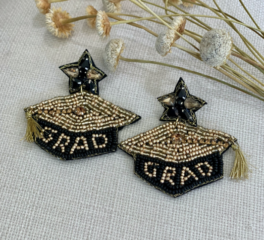 Grad Cap Bead Earrings